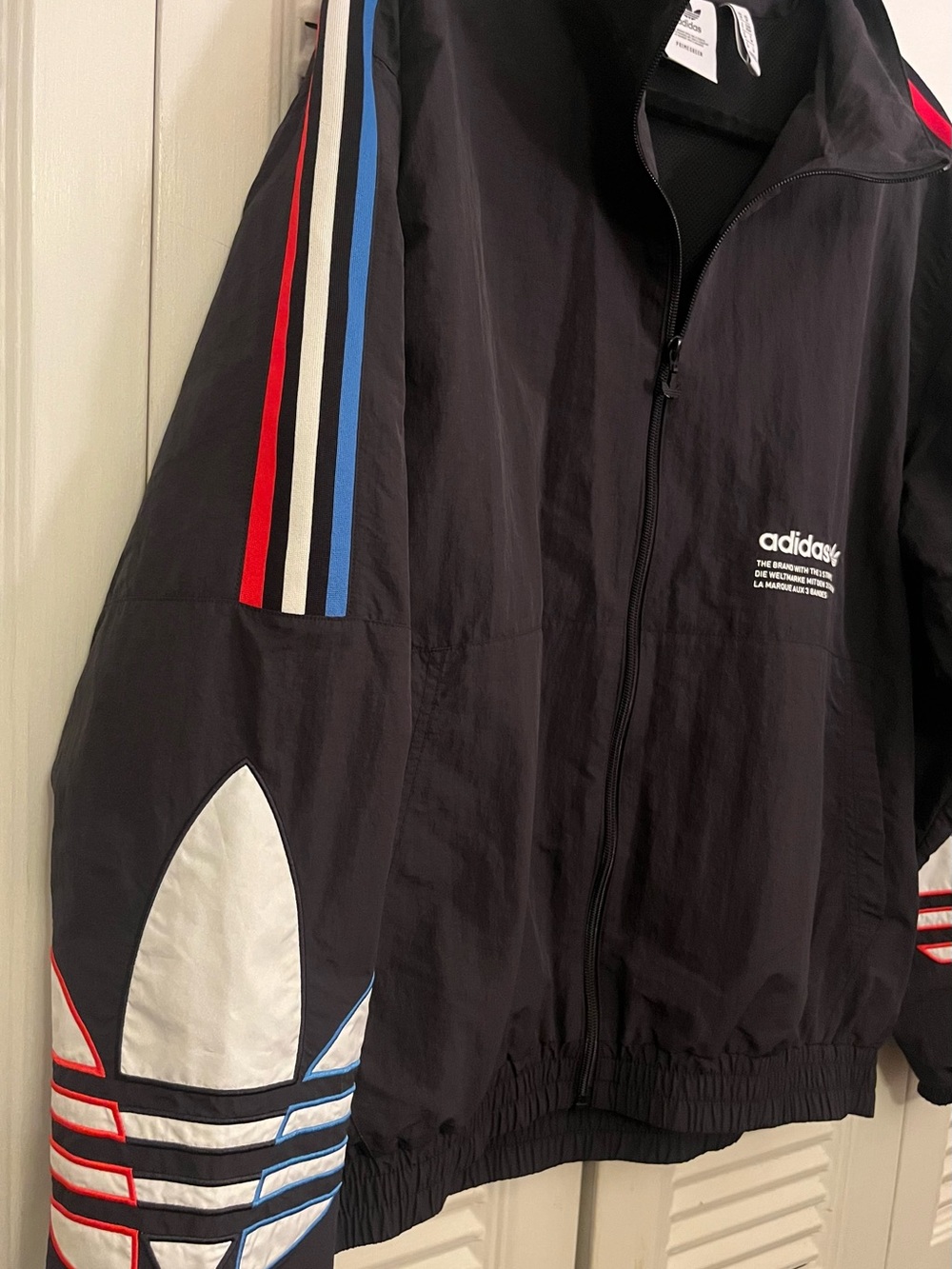 adidas Black Windbreaker full zip Jacket with Blue and Red Accents size medium - Picture 4 of 8